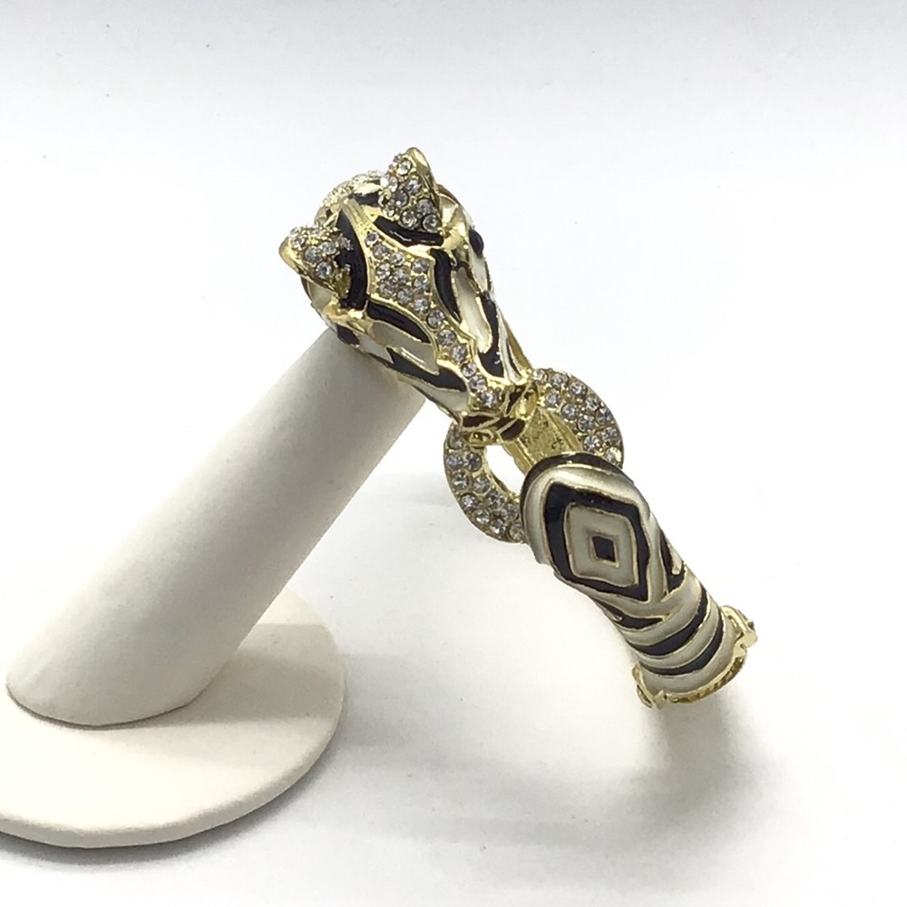 Zebra Bracelet - Picture 4 of 6